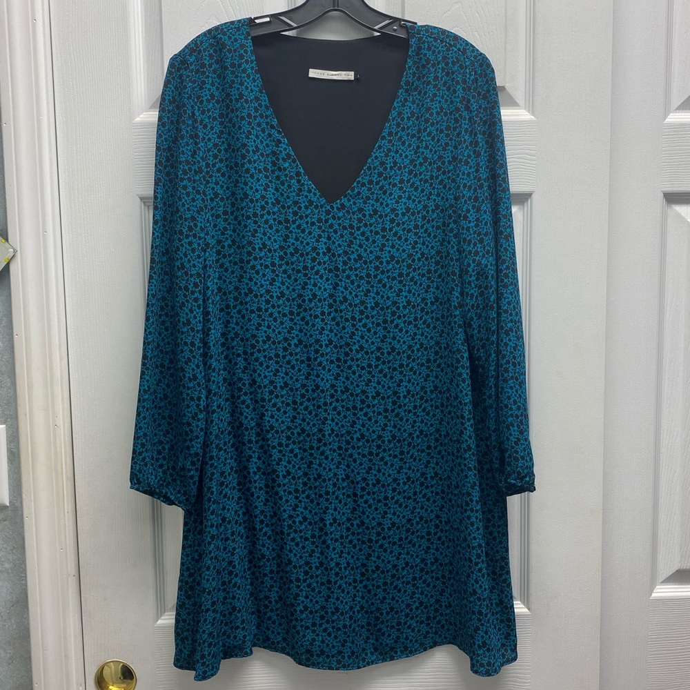 Three Eighty Two Floral Dress in Blue & Black